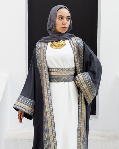 قفطان النهر الناعم