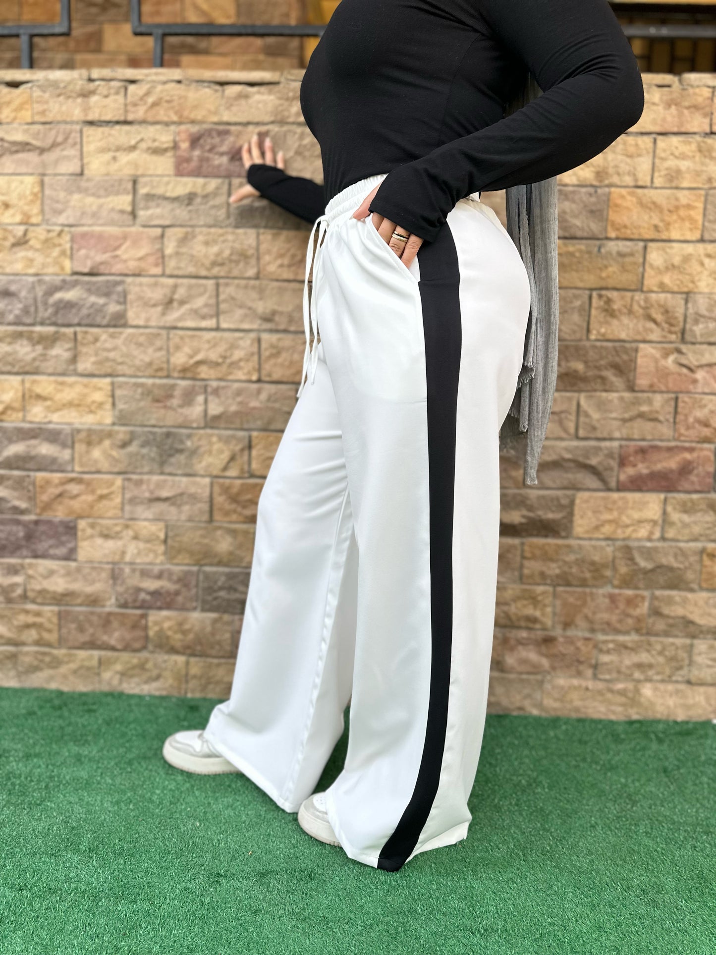 Stripe Pants Off white